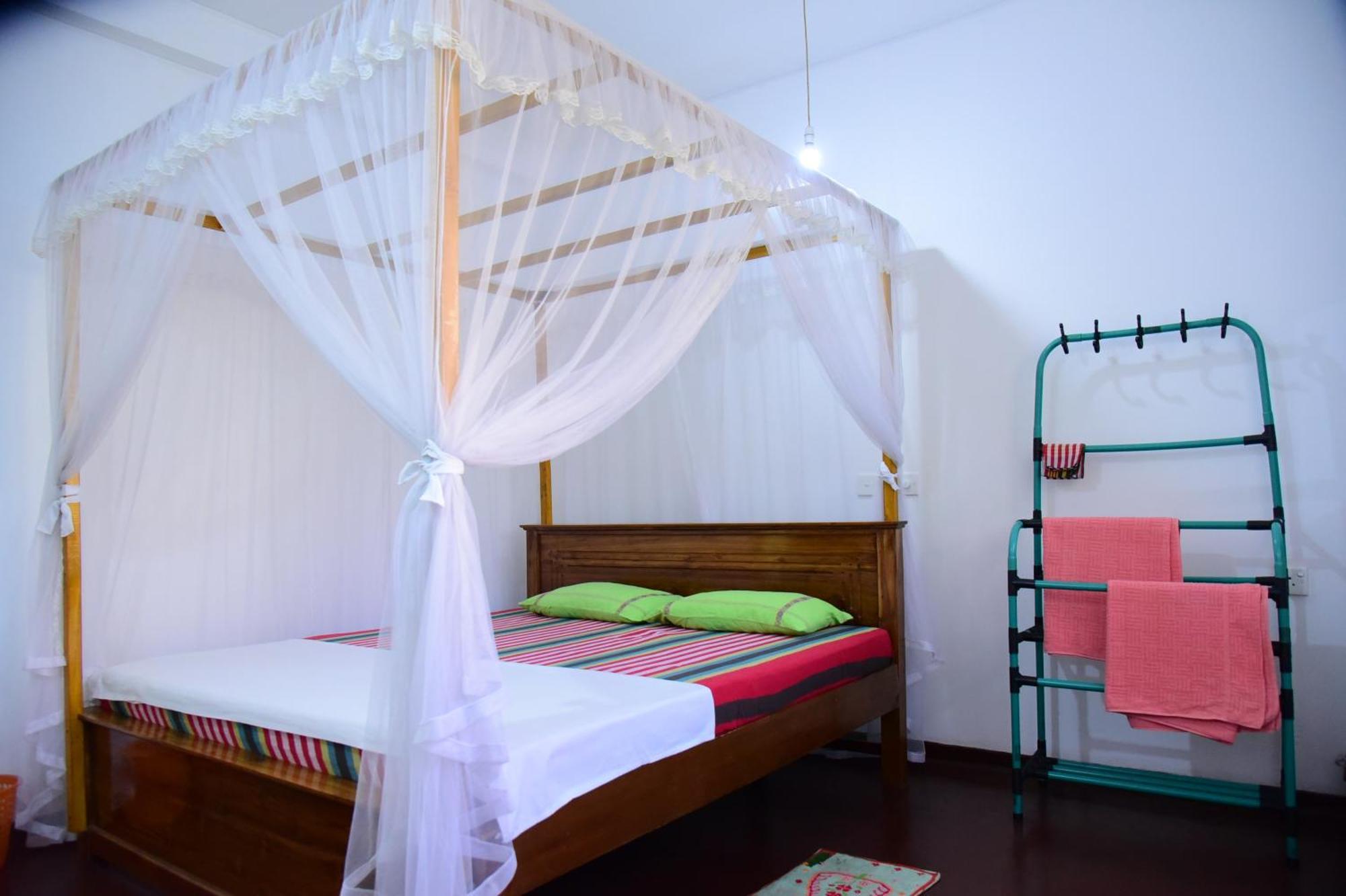 Sun Ground Villa ฮิกคาดูวา ภายนอก รูปภาพ